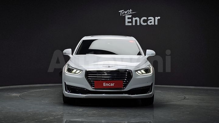 Genesis EQ900 2017 — 3