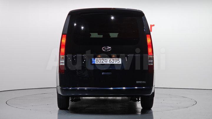 Hyundai Staria 2023 — 4