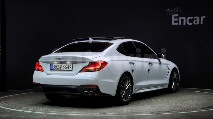 Genesis G70 2019 — 2