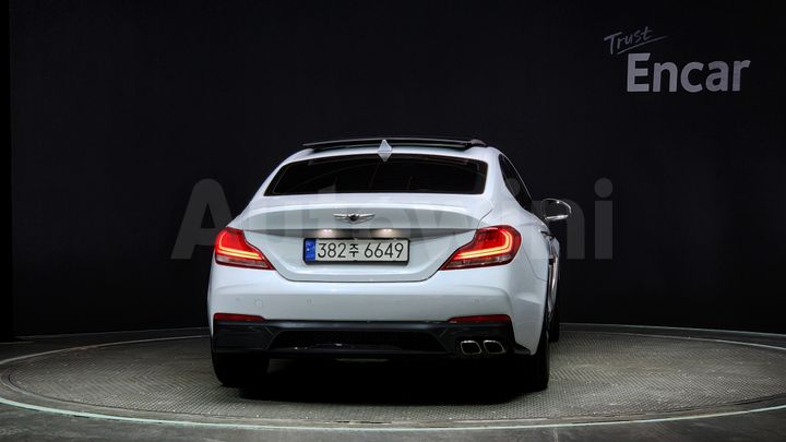 Genesis G70 2019 — 4