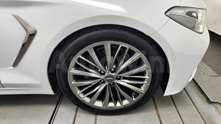 Genesis G70 2019 — 5