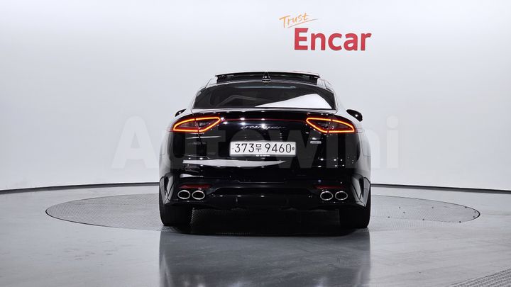 Kia Stinger 2018 — 4