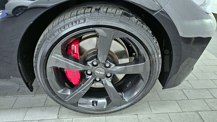 Genesis G70 2020 — 5
