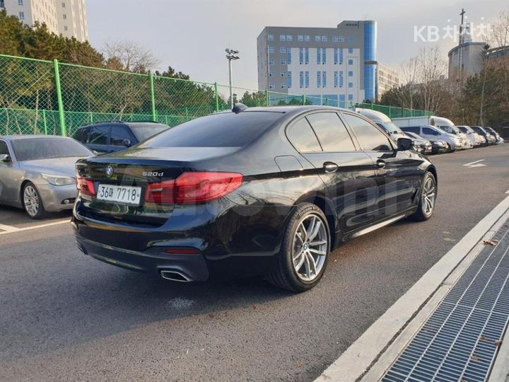 BMW 5 Series 2017 — 4