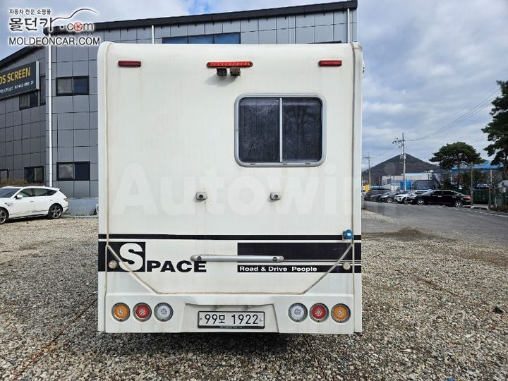 Hyundai Starex 2018 — 4