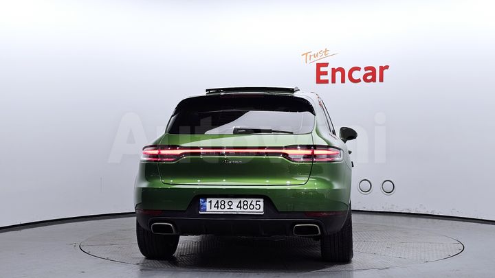 Porsche Macan 2021 — 4
