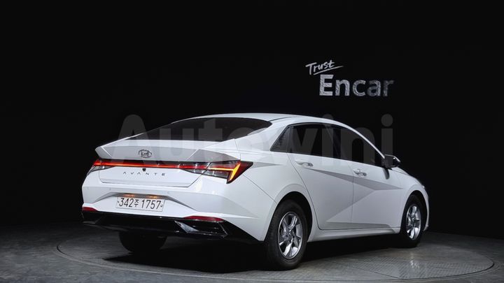 Hyundai Avante 2021 — 2