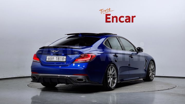 Genesis G70 2018 — 2