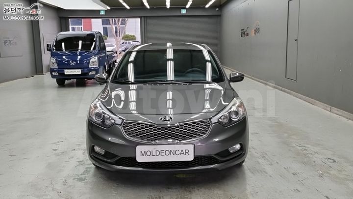 Kia K3 2012 — 3