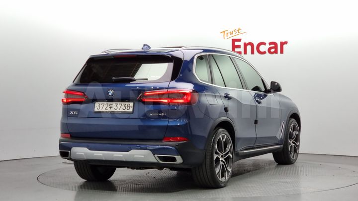 BMW X5 2020 — 2