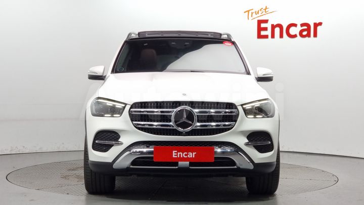 Mercedes Benz GLE Class 2024 — 3