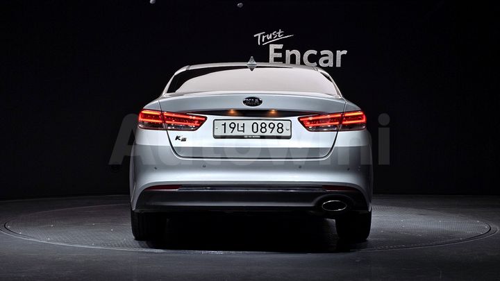 Kia K5 2017 — 4