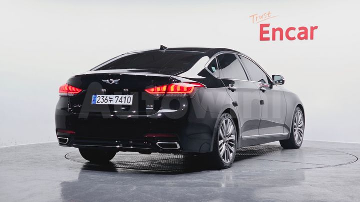 Genesis G80 2018 — 2