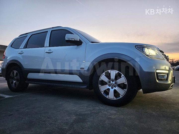 Kia Mohave 2017 — 2