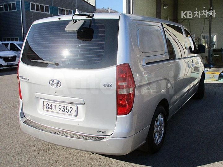 Hyundai Starex 2009 — 5