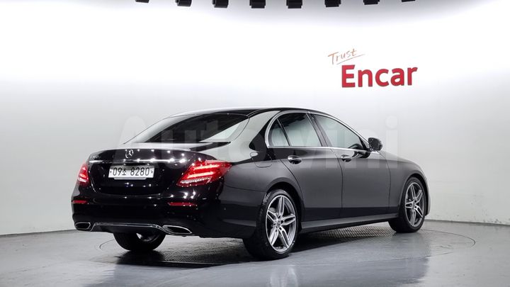 Mercedes Benz E Class 2018 — 2