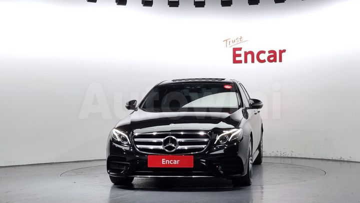 Mercedes Benz E Class 2018 — 3