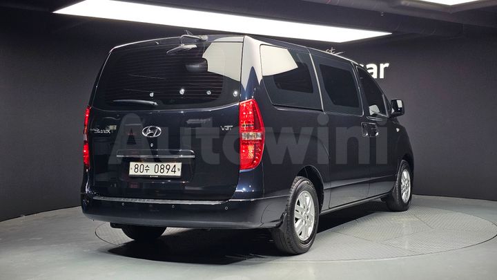 Hyundai Starex 2021 — 2