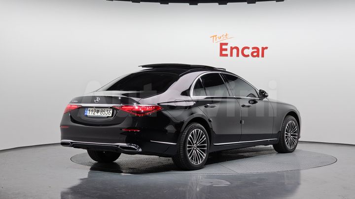 Mercedes Benz S Class 2022 — 2