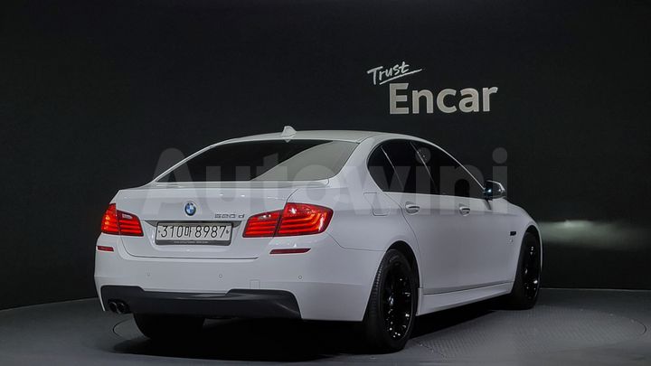 BMW 5 Series 2016 — 2