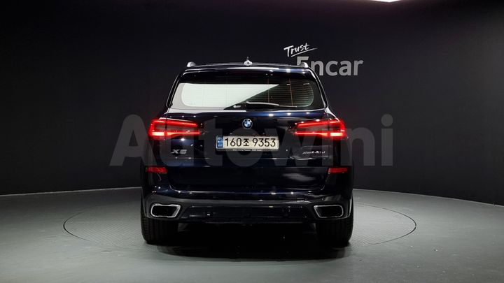 BMW X5 2021 — 4