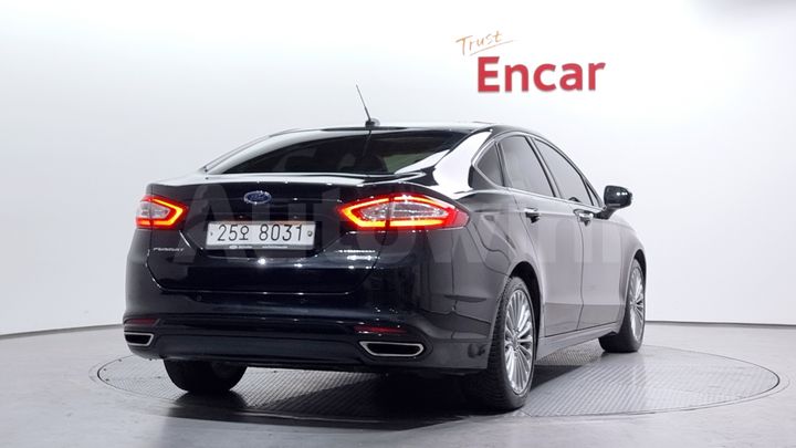 Ford Fusion 2014 — 2