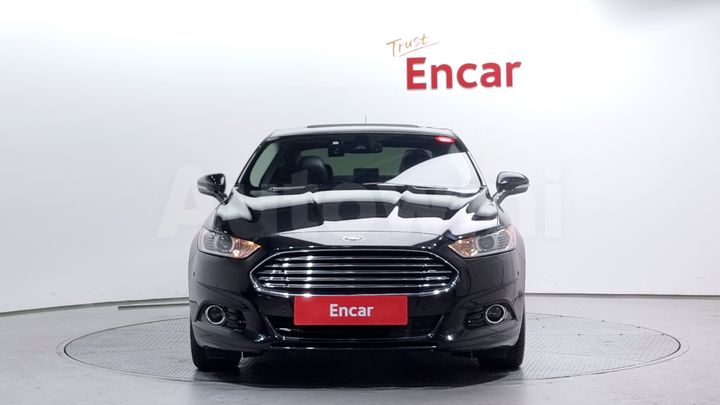 Ford Fusion 2014 — 3