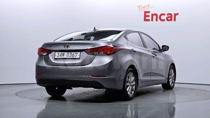 Hyundai Avante 2014 — 2