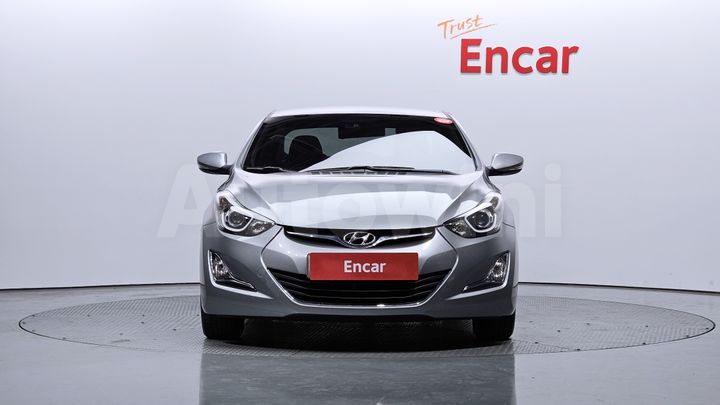 Hyundai Avante 2014 — 3