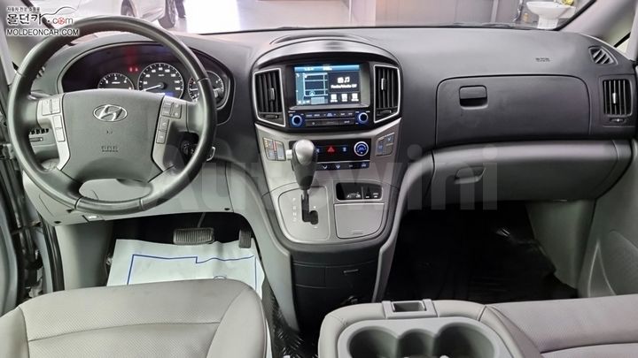 Hyundai Starex 2018 — 5