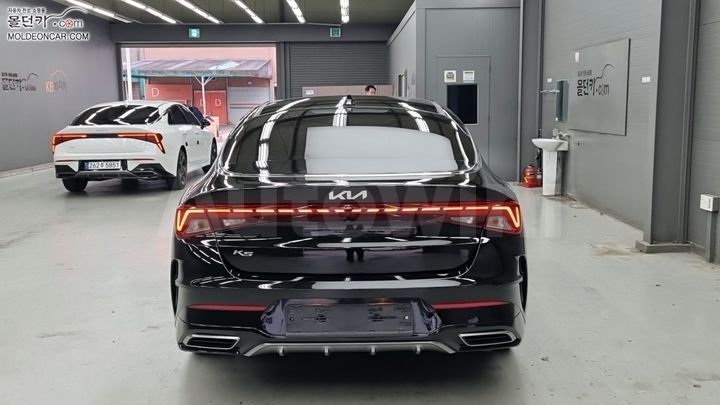Kia K5 2021 — 4