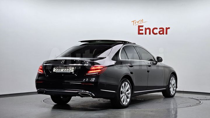 Mercedes Benz E Class 2019 — 2