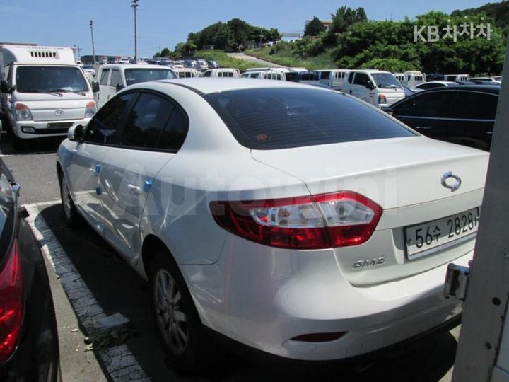 Renault SM3 2011 — 3