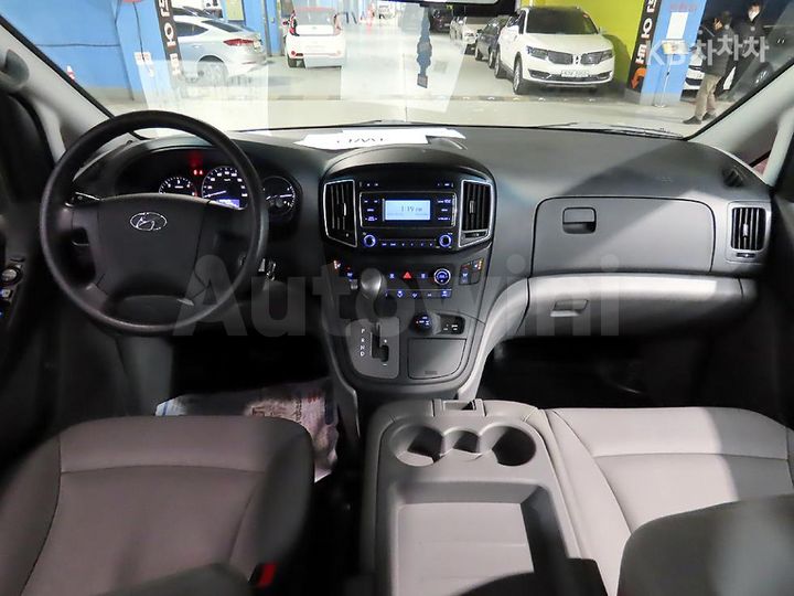 Hyundai Starex 2020 — 5
