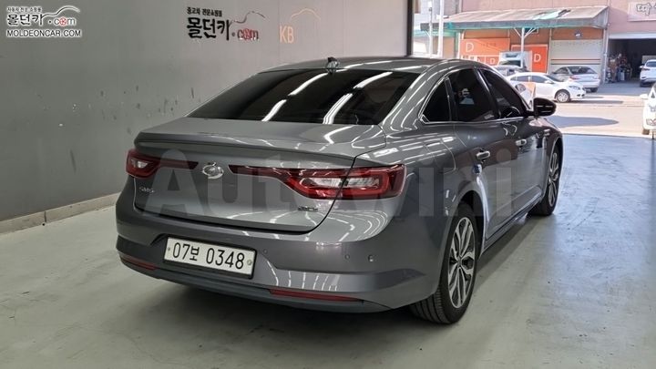 Renault SM6 2016 — 2