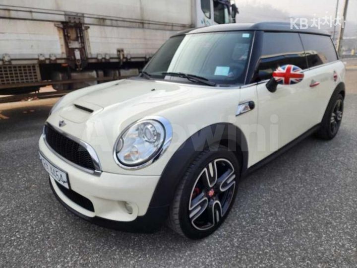 Mini Clubman 2010 — 2