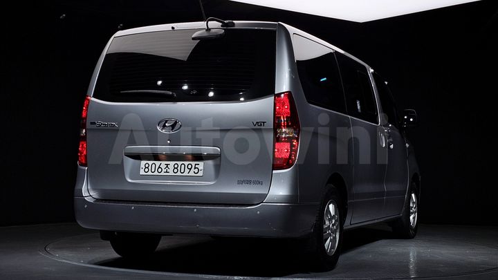 Hyundai Starex 2021 — 2