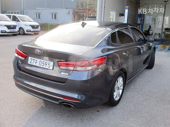 Kia K5 2016 — 5