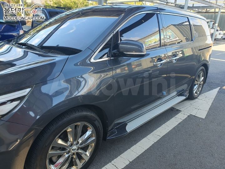 Kia Carnival 2016 — 2