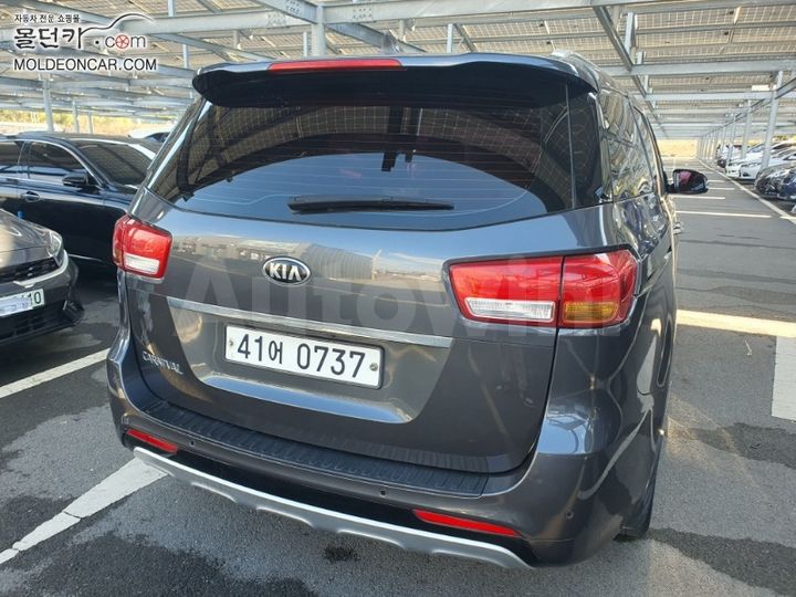 Kia Carnival 2016 — 4