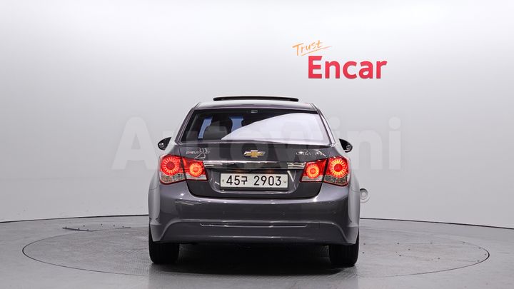 Chevrolet Cruze 2013 — 4