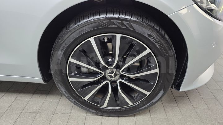 Mercedes-Benz C Class 2019 — 5
