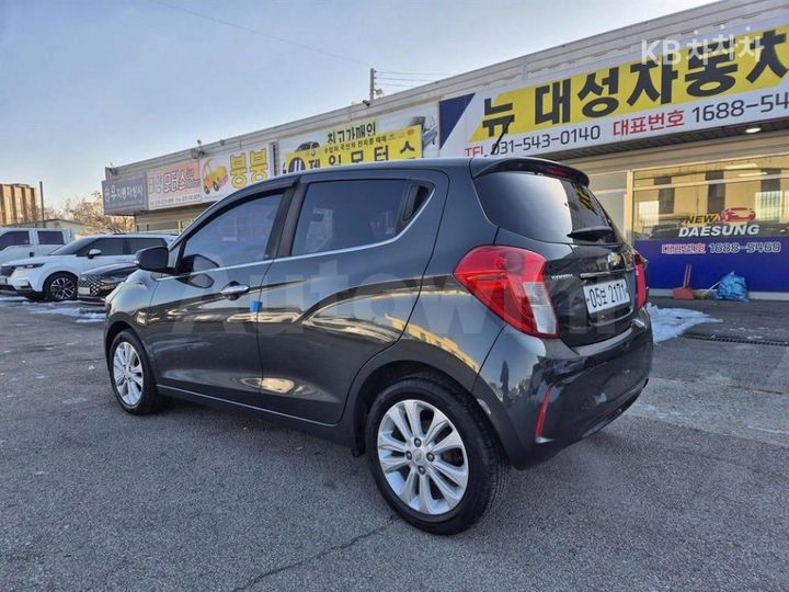 Chevrolet Spark 2017 — 3