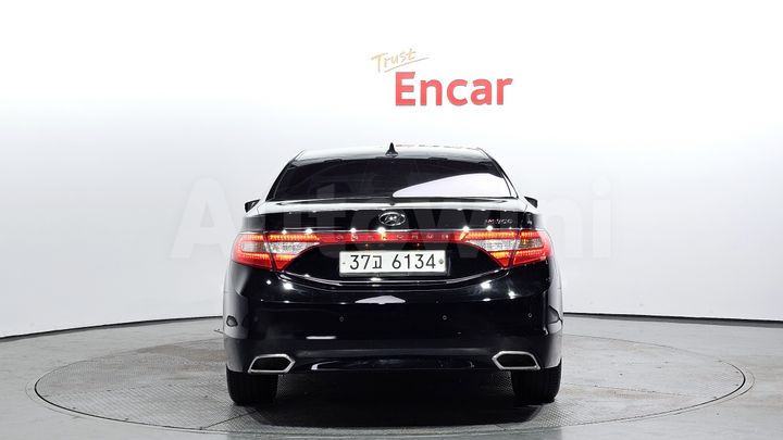 Hyundai Grandeur 2015 — 4