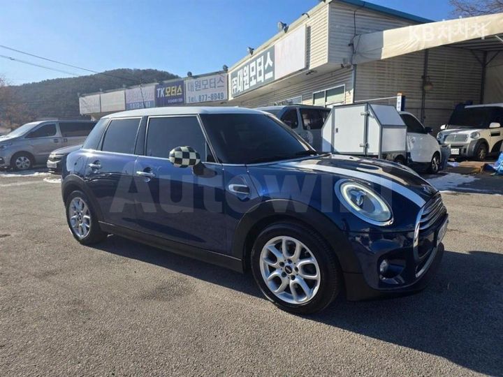 Mini Cooper 2017 — 3