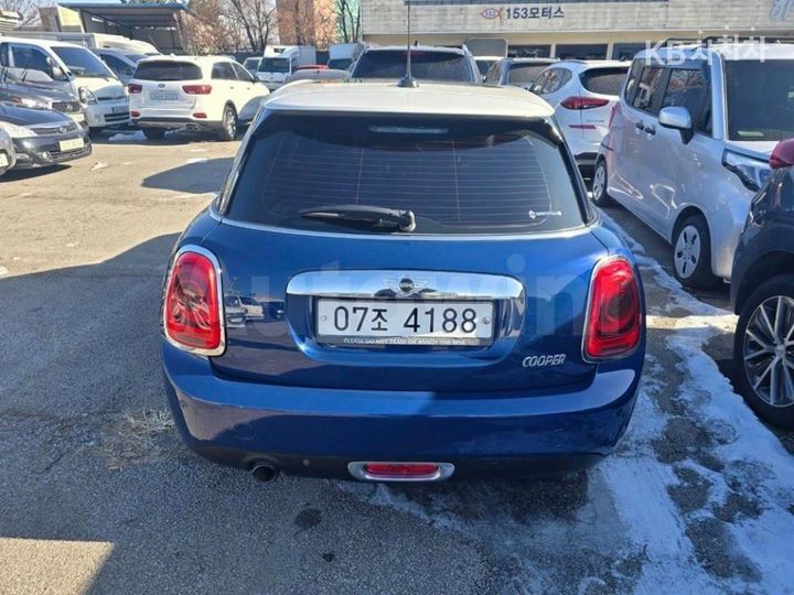 Mini Cooper 2017 — 5