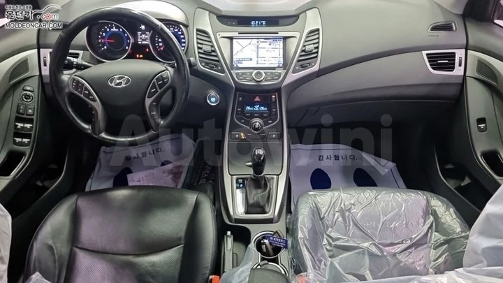 Hyundai Avante 2014 — 5