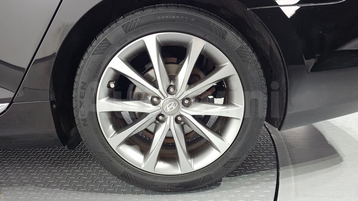 Hyundai Grandeur 2015 — 5