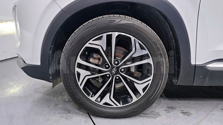 Hyundai SantaFe 2019 — 5