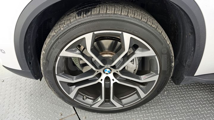 BMW X5 2022 — 5